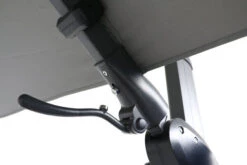 OUTFLEXX Ampelschirm, Anthrazit, Pulverbesch. Aluminium, 300x300 Cm, Inkl. Plattenständer, Twist-Funktion -Gartenladen 10 16109.jpg