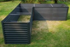 OUTFLEXX Eck-Hochbeet, Anthrazit, Zincalume, 270x270x90x84cm 31 OUTFLEXX Eck-Hochbeet, Anthrazit, Zincalume, 270x270x90x84cm -Gartenladen 12 18174.jpg