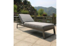 OUTFLEXX Allure Sonnenliege, Flanelle, Alu/Sunbrella, 211 X 74 X 44,5 Cm, Verstellbare Kopfstütze -Gartenladen 13 20737.jpg
