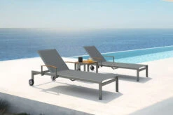 Ausgewählte Produkte 15 OUTFLEXX 2er-Set Sonnenliegen, Taupe, Edelstahl/Teak, 195,5x74x35cm, Mit Beistelltisch 45x45cm