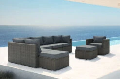 OUTFLEXX Loungemöbel-Set, Grau, Polyrattan, 8Personen, Mit Sessel, Verstellbare Sitzflächen, Wasserfeste Kissenbox -Gartenladen 18365 BOX 11 CGI.jpg