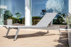 Ausgewählte Produkte 21 STERN Allround Rollenliege, Silber, Edelstahl/Textil, 200x71x40 Cm, Gepolstert, Verstellbare Rückenlehne