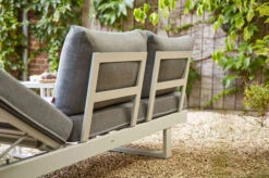 SIENA GARDEN Avenia Dining-Bank/Liege, Matt Weiß-grau/stone Grey, Aluminium, 73x195x70 Cm, Inkl. Sitz-und Rückenkissen -Gartenladen 21999 9.jpg