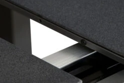 SIENA GARDEN Gomera II/Miros Esstischgarnitur, Matt Graphit/grau, Alu/Teak/Spraystone/Texfabric, Tisch 180/240x90 Cm, 8 Stapelsessel -Gartenladen 22069 4.jpg