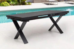 OUTFLEXX Esstischgarnitur, Anthrazit, Alu / Keramik / Textil, 180/280x100cm, 2 Multipo, 6 Stapelsessel -Gartenladen 22236 4.jpg