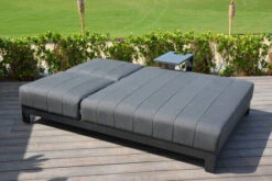 OUTFLEXX Doppelliegen, Anthrazit/sooty, Alu/Sunbrella, 203x143x40/100, Höhenverstellbare Rückenlehne -Gartenladen 22411 4.jpg