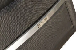 OUTFLEXX Esstischgarnitur, Silber/schwarz, Edelstahl/Granit/Textil, 200x100 Cm, 4 Freischwinger, 2 Multipos, Padded, Armlehnen Aus FSC-Teak -Gartenladen 22784 09.jpg