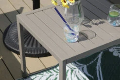 OUTFLEXX 2er-Set Rolliege, Champagner, Alu/Textilene, 192x72x95 Cm, Verstellbar, Inkl. Räder Und Beistelltisch 9 OUTFLEXX 2er-Set Rolliege, Champagner, Alu/Textilene, 192x72x95 Cm, Verstellbar, Inkl. Räder Und Beistelltisch -Gartenladen 22920 3.jpg