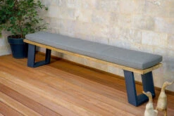 OUTFLEXX Bank, Dark Grey/natur, Alu/recycled FSC®-Teak, 240x100x45cm, Mit Baumkante -Gartenladen 2 20317.jpg