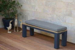 OUTFLEXX Oxford Bank, Dark Grey/natur, Alu/recycled FSC®-Teak, 150x40x45cm, Rustikal Gebürstet -Gartenladen 2 20334.jpg