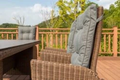 OUTFLEXX Dining Set, Hellbraun, Polyrattan, Tisch 200x95cm, Spraystone, 6mm, 6 Dining Sessel, Verstellbar 24 OUTFLEXX Dining Set, Hellbraun, Polyrattan, Tisch 200x95cm, Spraystone, 6mm, 6 Dining Sessel, Verstellbar -Gartenladen 3 20679.jpg