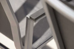 STERN New Top Stapelsessel, Graphit/silbergrau, Aluminium/Textil, 65x57x89 Cm, Pulverbeschichtet, Stapelbar -Gartenladen 3 21913.jpg