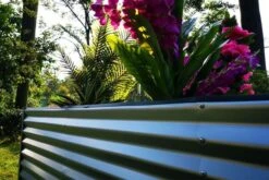 OUTFLEXX Eck-Hochbeet, Silber, Zincalume, 270x270x90x84cm -Gartenladen 4 18173.jpg