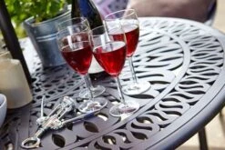 HARTMAN Amalfi Tisch, Bronze, Alu-Guss, Ø120cm -Gartenladen 4 18952.jpg