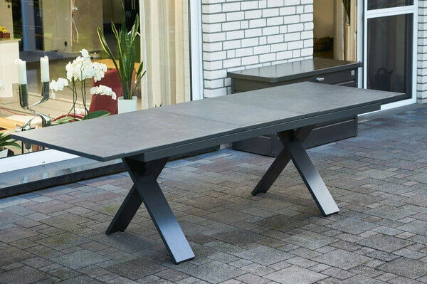 HARTMAN Sondermodell Xanadu / Aruba Set, Xerix/anthrazit, Alu/Glaskeramik, 8 Stapelsessel, 220/280x100cm 7 HARTMAN Sondermodell Xanadu / Aruba Set, Xerix/anthrazit, Alu/Glaskeramik, 8 Stapelsessel, 220/280x100cm – Bild 5