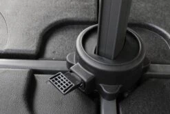 OUTFLEXX Ampelschirm, Anthrazit, Pulverbesch. Aluminium, 300x300 Cm, Inkl. Plattenständer, Twist-Funktion -Gartenladen 7 16109.jpg