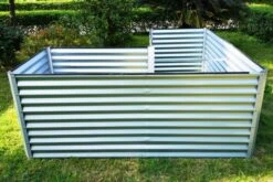 OUTFLEXX Eck-Hochbeet, Silber, Zincalume, 210x210x90x84cm -Gartenladen 7 18169.jpg