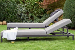 HARTMAN Eva Loungeliege, Flanelle, Sunbrella, 195 X 70 X 31 Cm, Rückenlehne Verstellbar 25 HARTMAN Eva Loungeliege, Flanelle, Sunbrella, 195 X 70 X 31 Cm, Rückenlehne Verstellbar -Gartenladen 7 20465.jpg