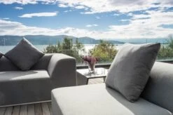 OUTFLEXX Buddha Loungeset, Flanelle, Alu/Sunbrella, 7-8 Personen, Inkl. Dekokissen 24 OUTFLEXX Buddha Loungeset, Flanelle, Alu/Sunbrella, 7-8 Personen, Inkl. Dekokissen -Gartenladen 8 13836.jpg