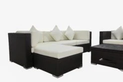 OUTFLEXX Loungemöbel-Set, Braun, Polyrattan, Für 5 Personen, Inkl. Loungetisch, Wasserfeste Kissenbox 23 OUTFLEXX Loungemöbel-Set, Braun, Polyrattan, Für 5 Personen, Inkl. Loungetisch, Wasserfeste Kissenbox -Gartenladen 8 1713 BOX D.jpg