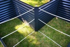 OUTFLEXX Eck-Hochbeet, Anthrazit, Zincalume, 210x210x90x84cm -Gartenladen 8 18170.jpg