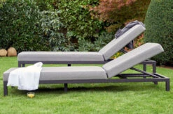 HARTMAN Eva Loungeliege, Flanelle, Sunbrella, 195 X 70 X 45 Cm, Rückenlehne Verstellbar, Hohe Liegefläche 25 HARTMAN Eva Loungeliege, Flanelle, Sunbrella, 195 X 70 X 45 Cm, Rückenlehne Verstellbar, Hohe Liegefläche -Gartenladen 8 20467.jpg