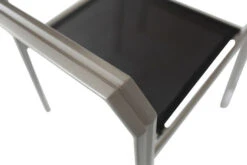 VILLANA Esstischgarnitur, Silber/schwarz, Alu/Textil, Tisch 160/220 Cm, 8 Stapelstühle -Gartenladen 9 13875.jpg