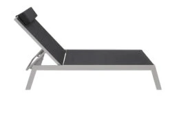 VILLANA 2er-Set Sonnenliegen, Silber/schwarz, Alu/Textil, 198x66x32cm, Mit Beistelltisch 45x45cm -Gartenladen 9 13886.jpg