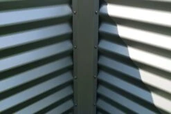 OUTFLEXX Eck-Hochbeet, Silber, Zincalume, 210x210x90x84cm -Gartenladen 9 18169.jpg