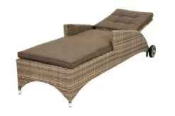 Ploß Rabida Comfort Rollliege, Champagner-meliert, Polyrattan, 198x68x44cm, Verstellbar, Hohe Sitzhöhe 30 Ploß Rabida Comfort Rollliege, Champagner-meliert, Polyrattan, 198x68x44cm, Verstellbar, Hohe Sitzhöhe -Gartenladen 9 20165.jpg