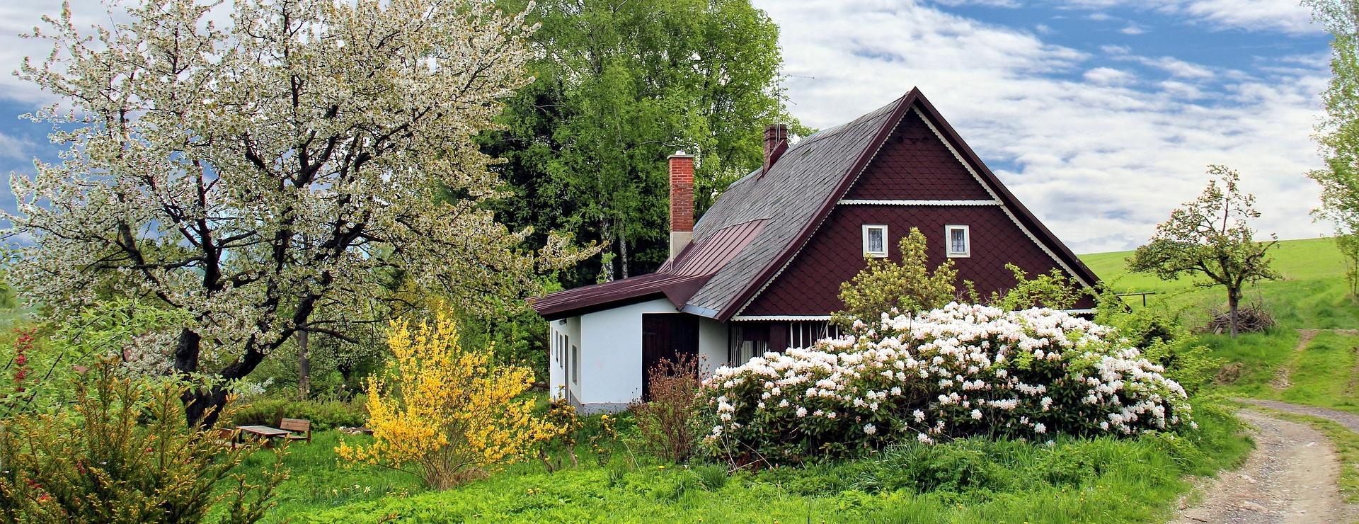 Gartenladen -Gartenladen cottage 2955582 1920